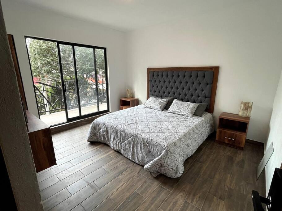 Suites C O V A D O N G A Mexico City Room photo