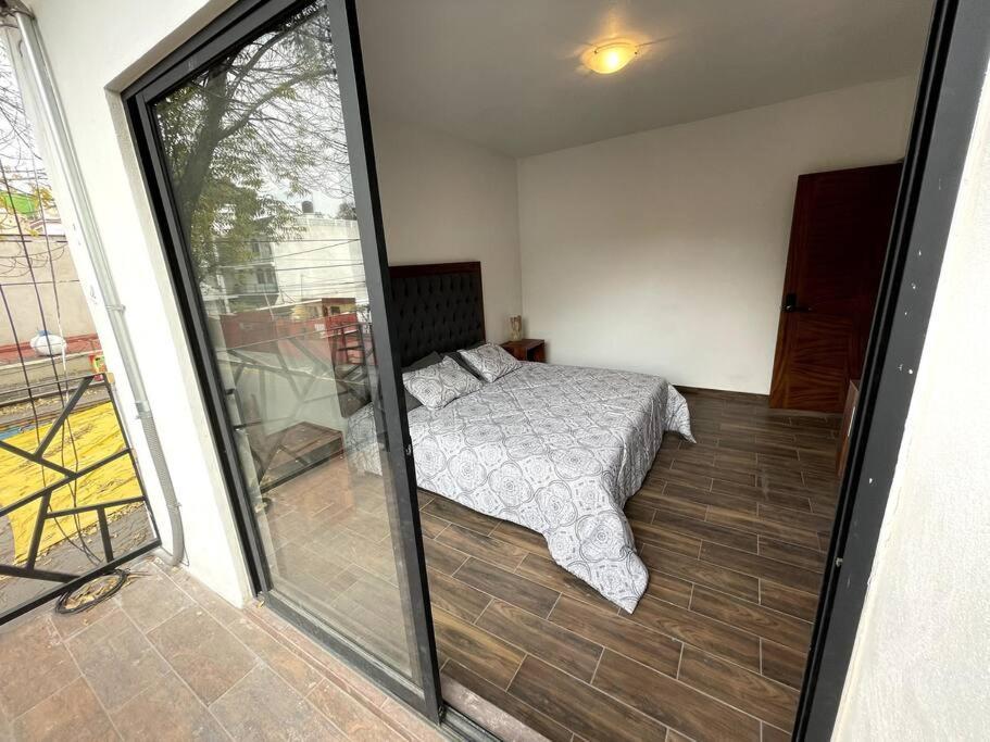 Suites C O V A D O N G A Mexico City Room photo